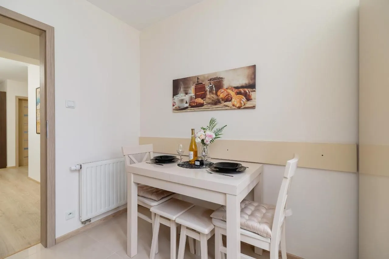 Cystersow Apartment Cracow By Noclegi Renters Krakow