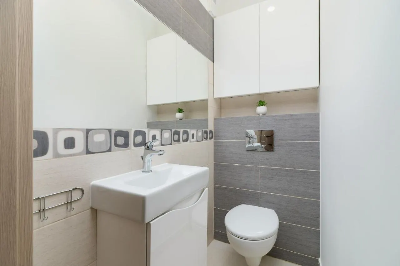 Cystersow Apartment Cracow By Noclegi Renters Krakow Poland